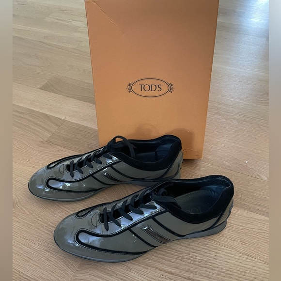 Tod's Shoes - Tod’s gray and black patent sneaker